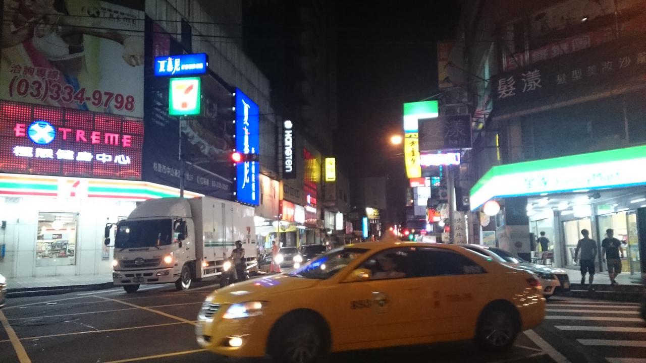 San Ho Hotel Taoyuan Exteriör bild